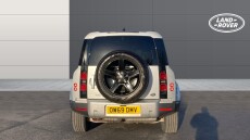 Land Rover Defender 2.0 D240 SE 110 5dr Auto Diesel Estate